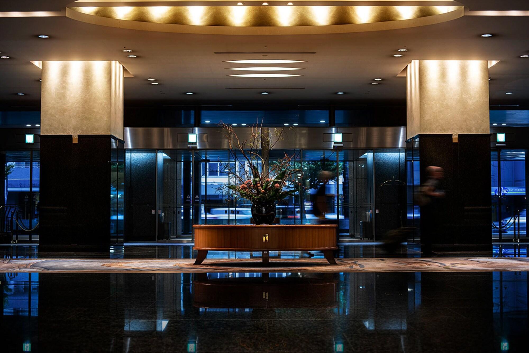 Royton Sapporo Hotel Экстерьер фото The lobby of the hotel